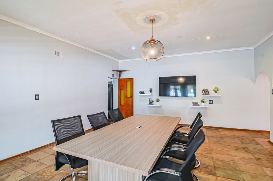 7 Bedroom Property for Sale in Waterkloof A H North West